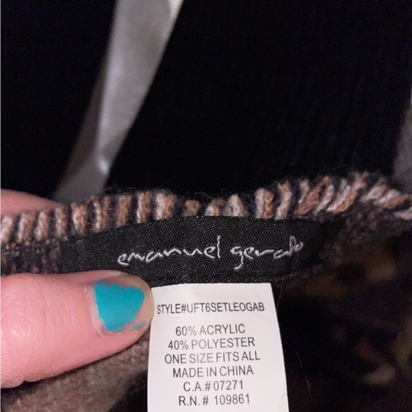 Scarf & beanie bundle - Picture 2 of 4